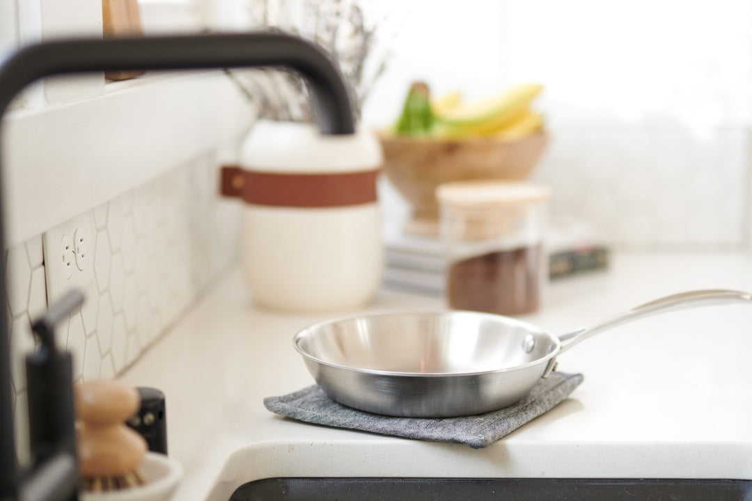 How to Clean Stainless Steel Cookware