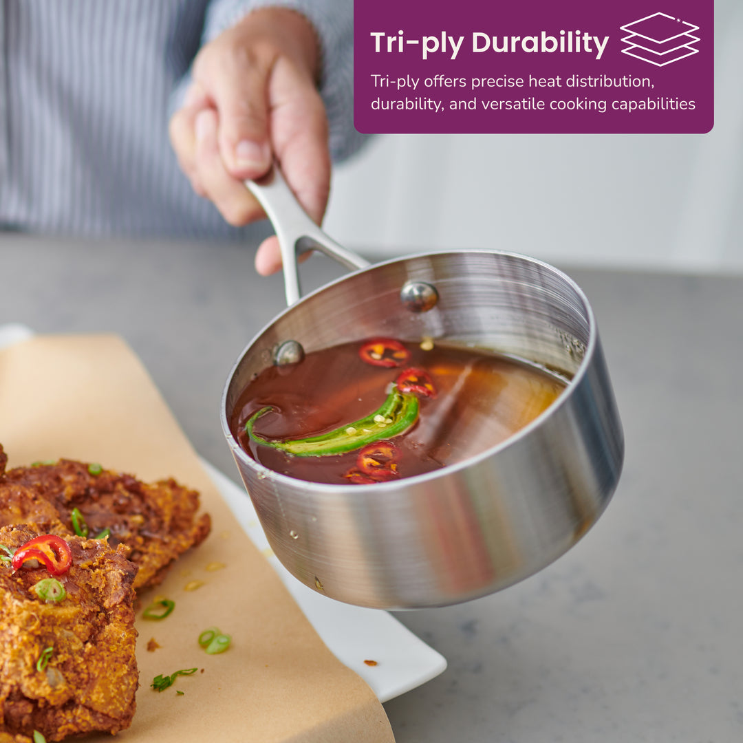 1-quart Covered Stainless Steel Saucepan