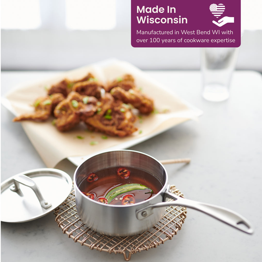 1-quart Covered Stainless Steel Saucepan