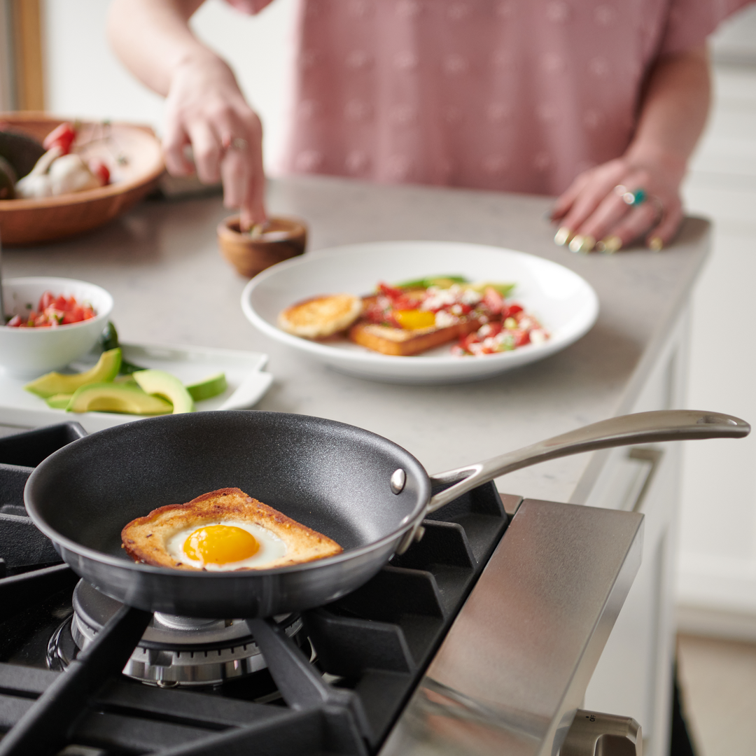 8 covered hot sale fry pan